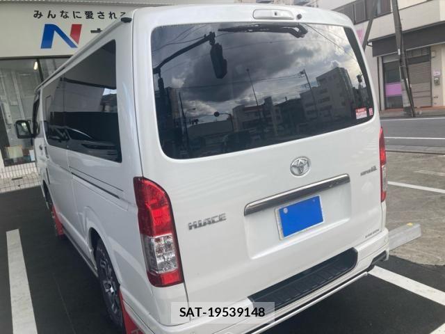 Toyota HIACE VAN 2021-06 7562210-5