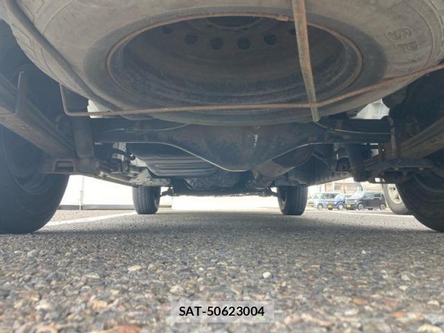 Toyota HIACE VAN 2009-06 7562215-8