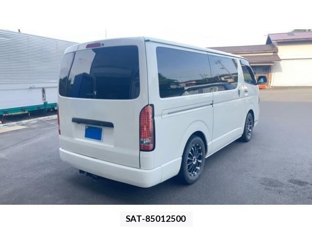 Toyota HIACE VAN 2008-01 7562217-9