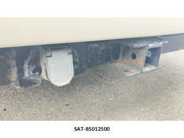 Toyota HIACE VAN 2008-01 7562217-11