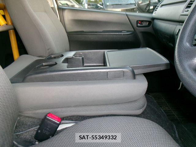 Toyota HIACE VAN 2013-01 7562213-10