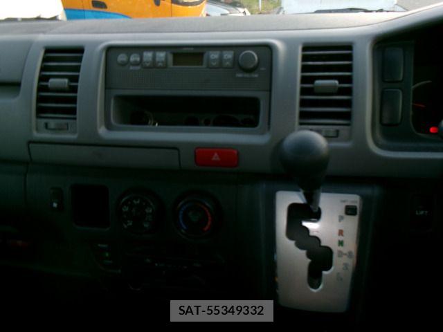 Toyota HIACE VAN 2013-01 7562213-16