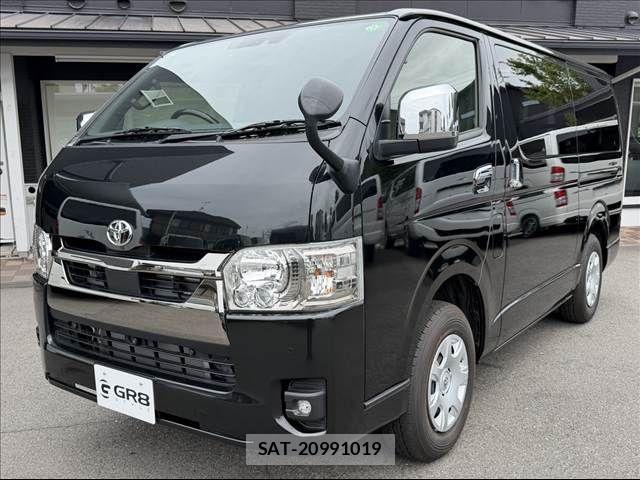 Toyota HIACE VAN 2023-03 7562209-11