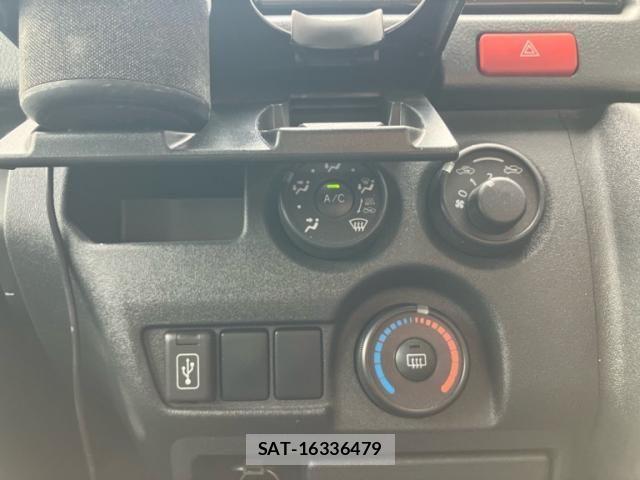 Toyota HIACE VAN 2025-04 7562212-27