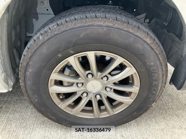 Toyota HIACE VAN 2025-04 7562212-8