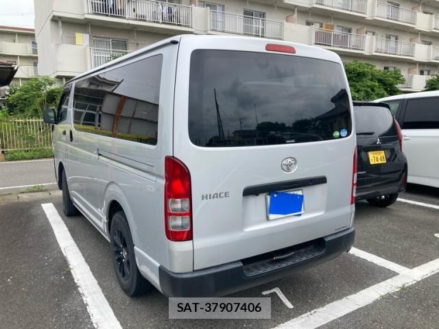 Toyota HIACE VAN 2020-11 7562211-1