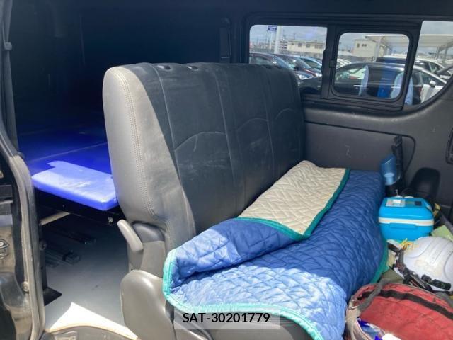 Toyota HIACE VAN 2022-06 7616921-11