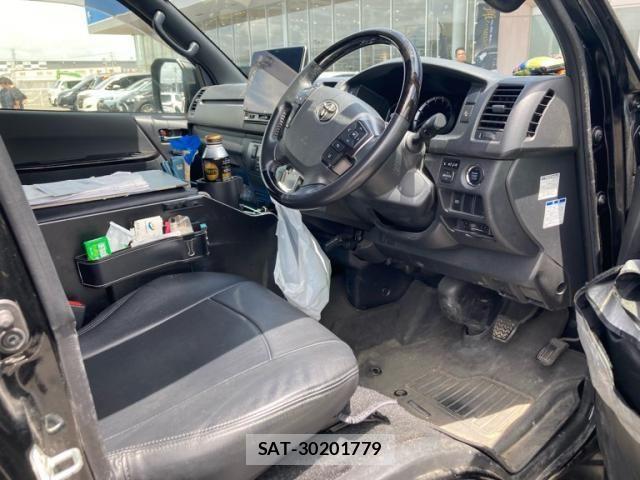 Toyota HIACE VAN 2022-06 7616921-13