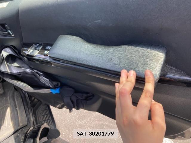 Toyota HIACE VAN 2022-06 7616921-14
