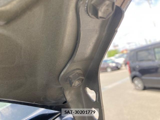 Toyota HIACE VAN 2022-06 7616921-16