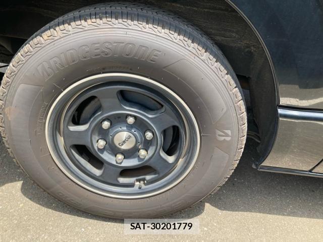 Toyota HIACE VAN 2022-06 7616921-4