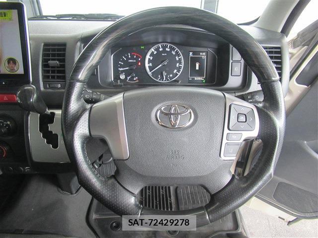 Toyota HIACE VAN 2021-04 7616915-9