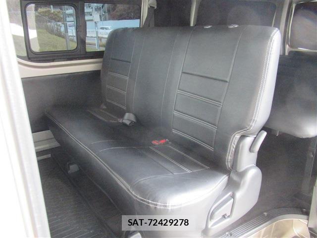 Toyota HIACE VAN 2021-04 7616915-14