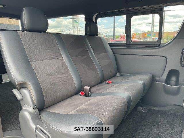 Toyota HIACE VAN 2020-10 7616919-10