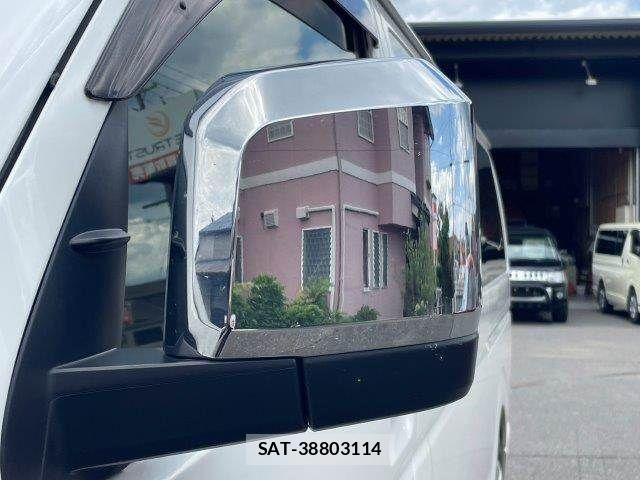 Toyota HIACE VAN 2020-10 7616919-27