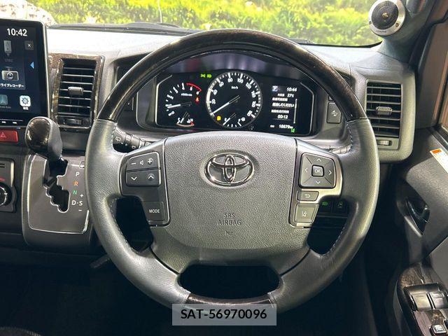 Toyota HIACE VAN 2022-07 7616912-10