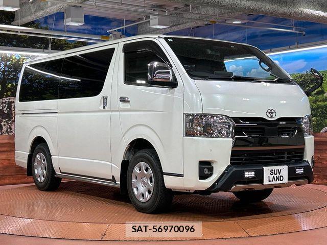 Toyota HIACE VAN 2022-07 7616912-15