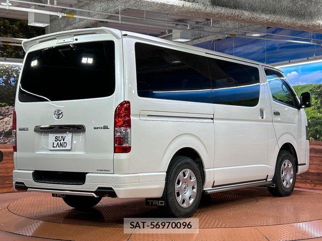 Toyota HIACE VAN 2022-07 7616912-16