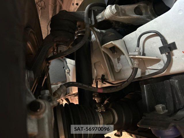 Toyota HIACE VAN 2022-07 7616912-19