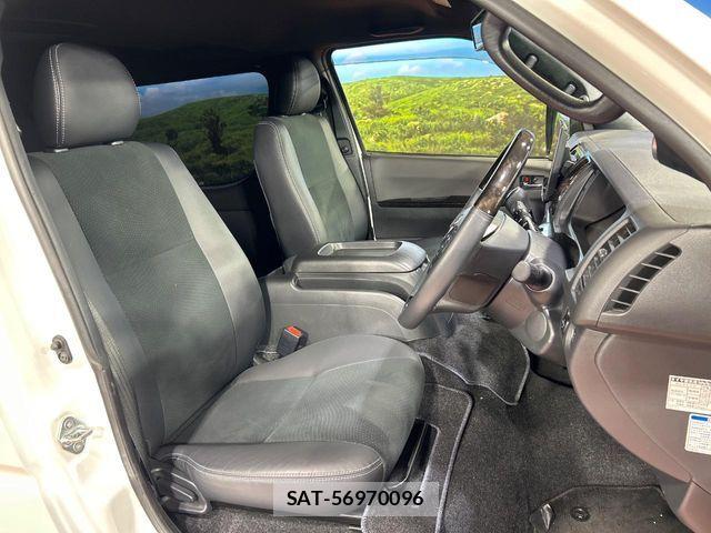 Toyota HIACE VAN 2022-07 7616912-7