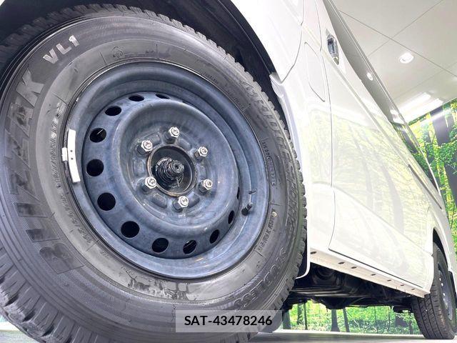 Toyota HIACE VAN 2021-09 7616916-12