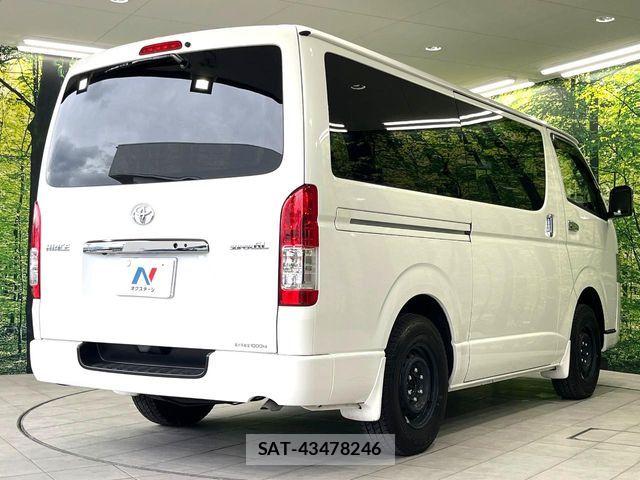 Toyota HIACE VAN 2021-09 7616916-16
