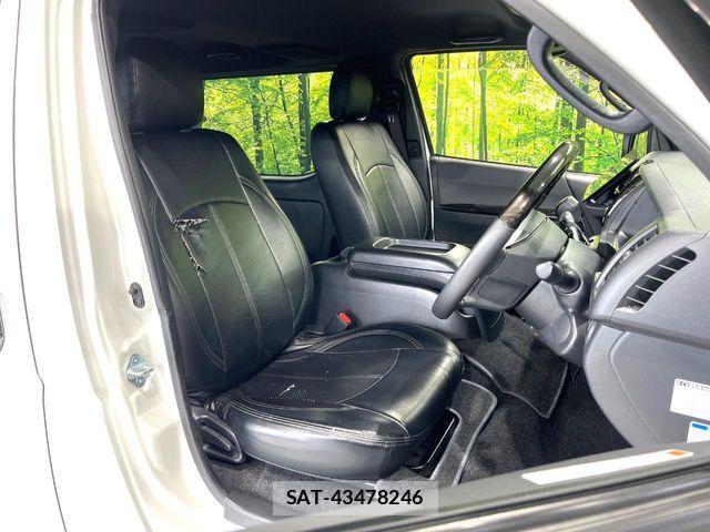 Toyota HIACE VAN 2021-09 7616916-7
