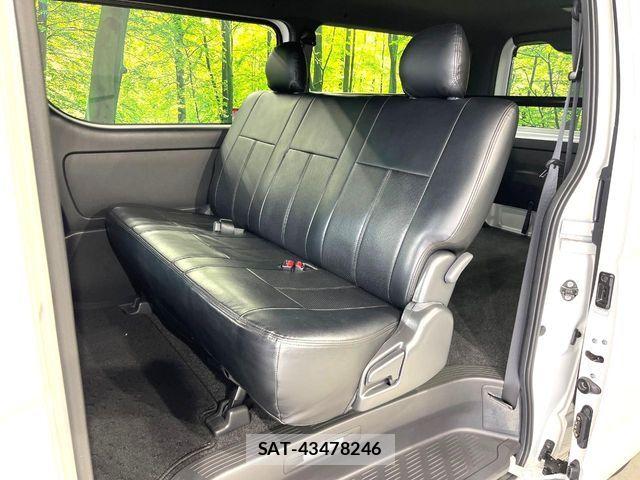 Toyota HIACE VAN 2021-09 7616916-8
