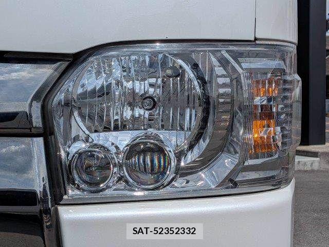 Toyota HIACE VAN 2020-03 7616922-22
