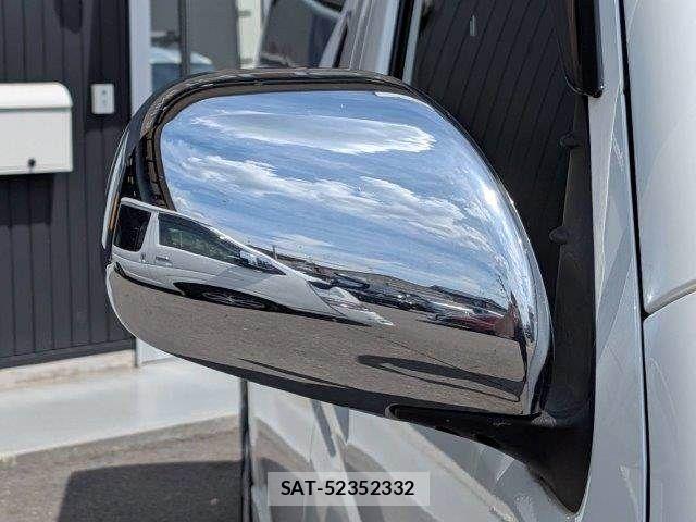 Toyota HIACE VAN 2020-03 7616922-27