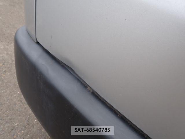Toyota HIACE VAN 2020-05 7616925-24
