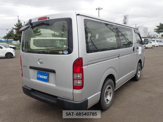 Toyota HIACE VAN 2020-05 7616925-6