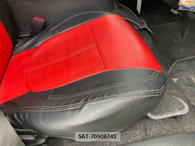 Toyota HIACE VAN 2012-06 7616927-21