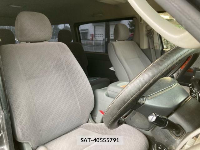 Toyota HIACE VAN 2008-04 7616929-14