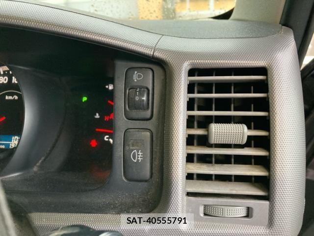 Toyota HIACE VAN 2008-04 7616929-23