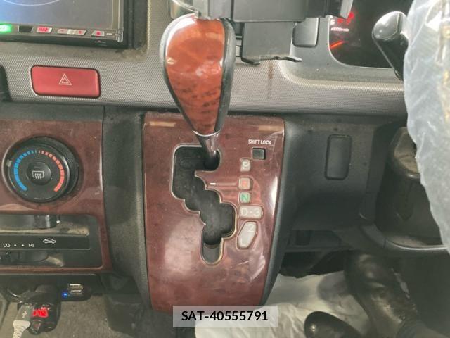 Toyota HIACE VAN 2008-04 7616929-25