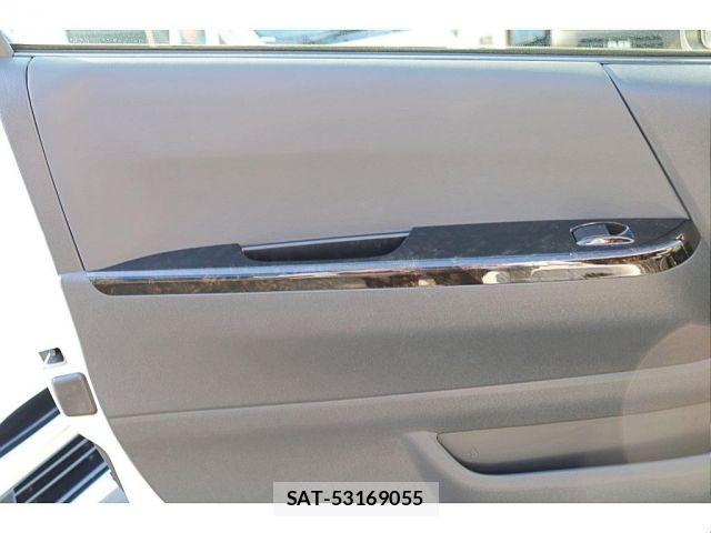 Toyota HIACE VAN 2024-01 7616914-17