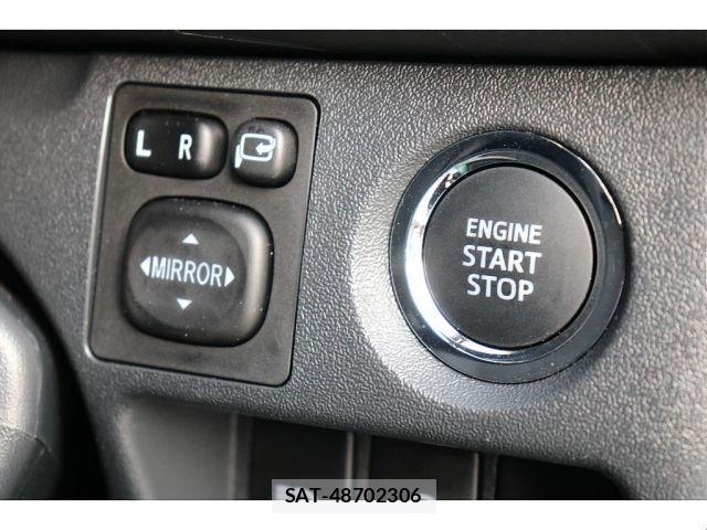 Toyota HIACE VAN 2025-01 7616911-14