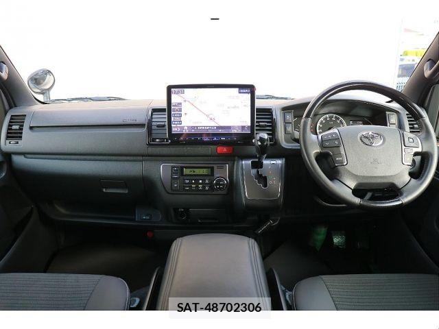 Toyota HIACE VAN 2025-01 7616911-3