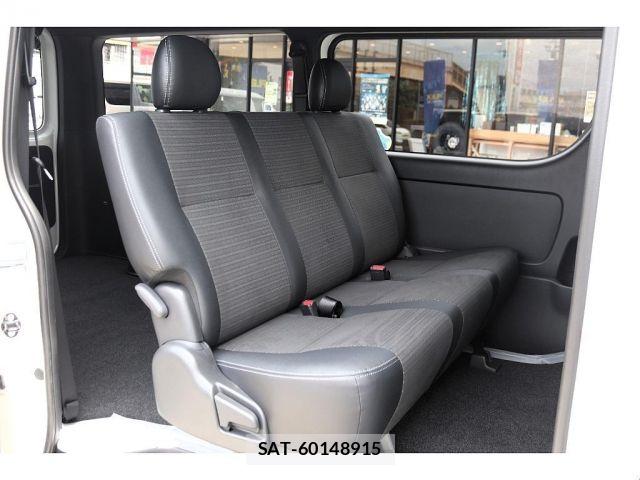 Toyota HIACE VAN 2026-01 7616909-11