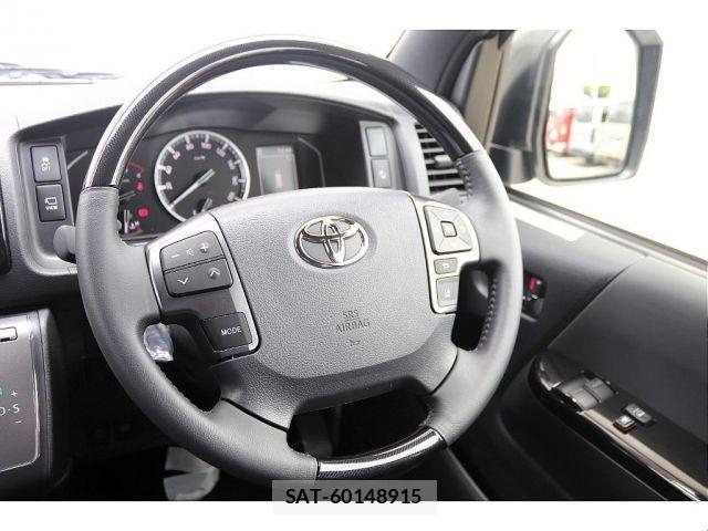 Toyota HIACE VAN 2026-01 7616909-16