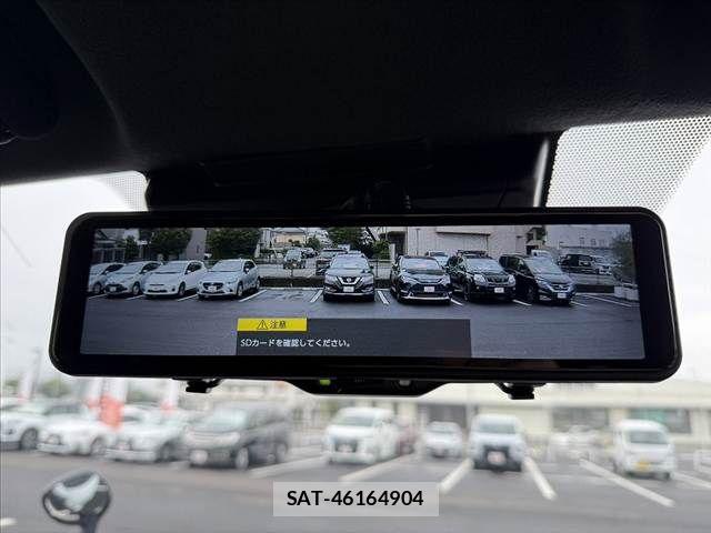 Toyota HIACE VAN 2018-12 7616918-20