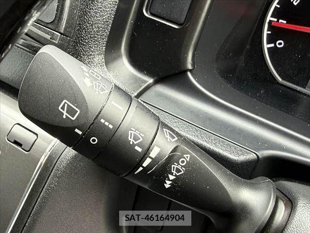 Toyota HIACE VAN 2018-12 7616918-27
