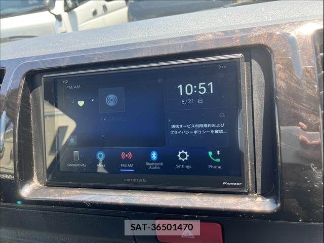 Toyota HIACE VAN 2022-11 7616917-4