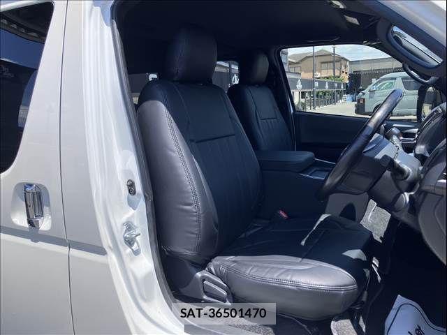 Toyota HIACE VAN 2022-11 7616917-6