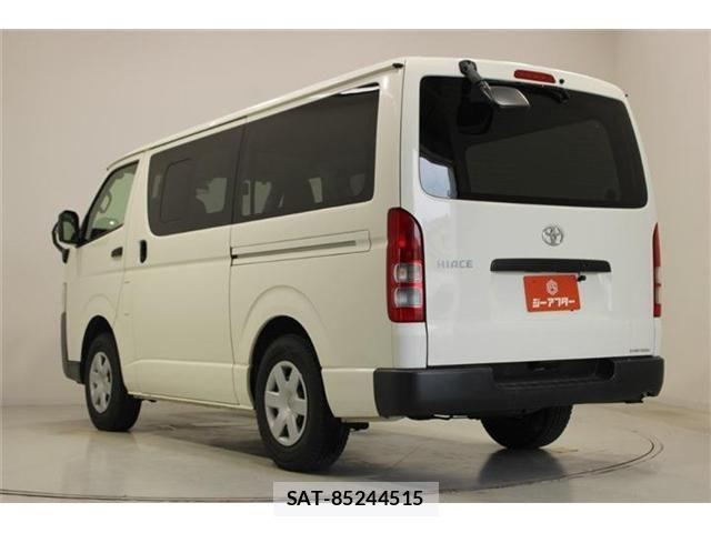 Toyota HIACE VAN 2022-03 7616923-10