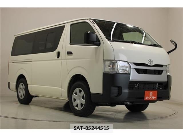 Toyota HIACE VAN 2022-03 7616923-6