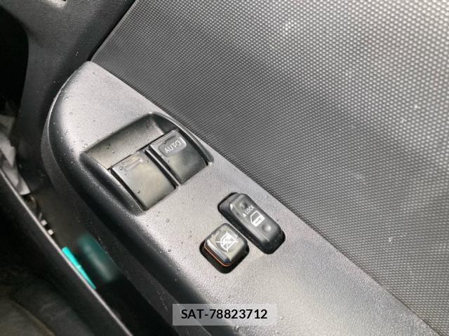 Toyota HIACE VAN 2014-04 7616928-13
