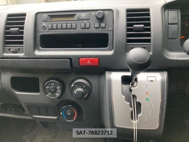 Toyota HIACE VAN 2014-04 7616928-14