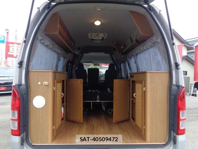 Toyota HIACE VAN 2008-11 7723897-2